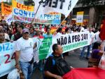 Ato contra a PEC 241 no Rio